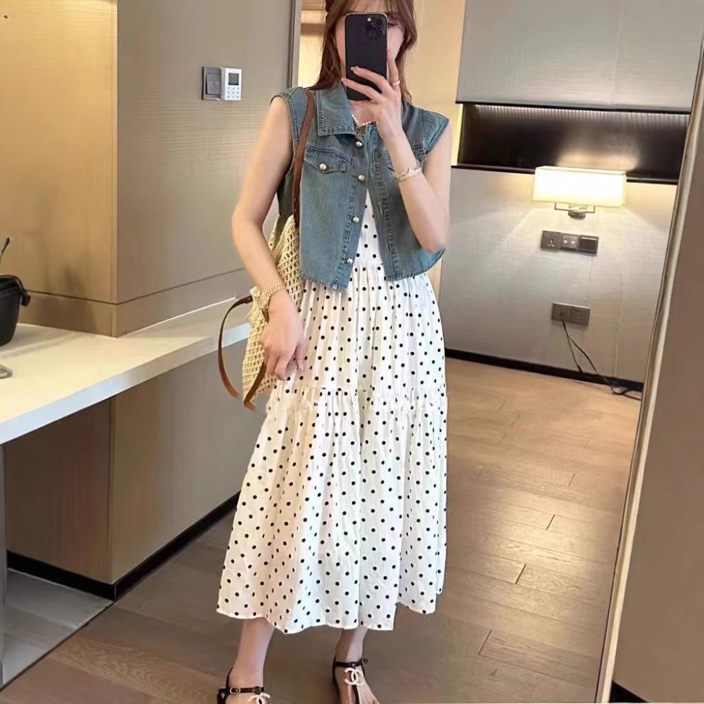 

2025 Європейська Мода Жіноча Сукня на Бретелях-спагеті та Джинсова Куртка з Коротким Рукавом Комплект Medium