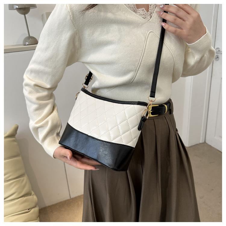 Fashion Women's Mini Bag Vintage PU Leather Crossbody Bag Casual Popular One Shoulder Bag