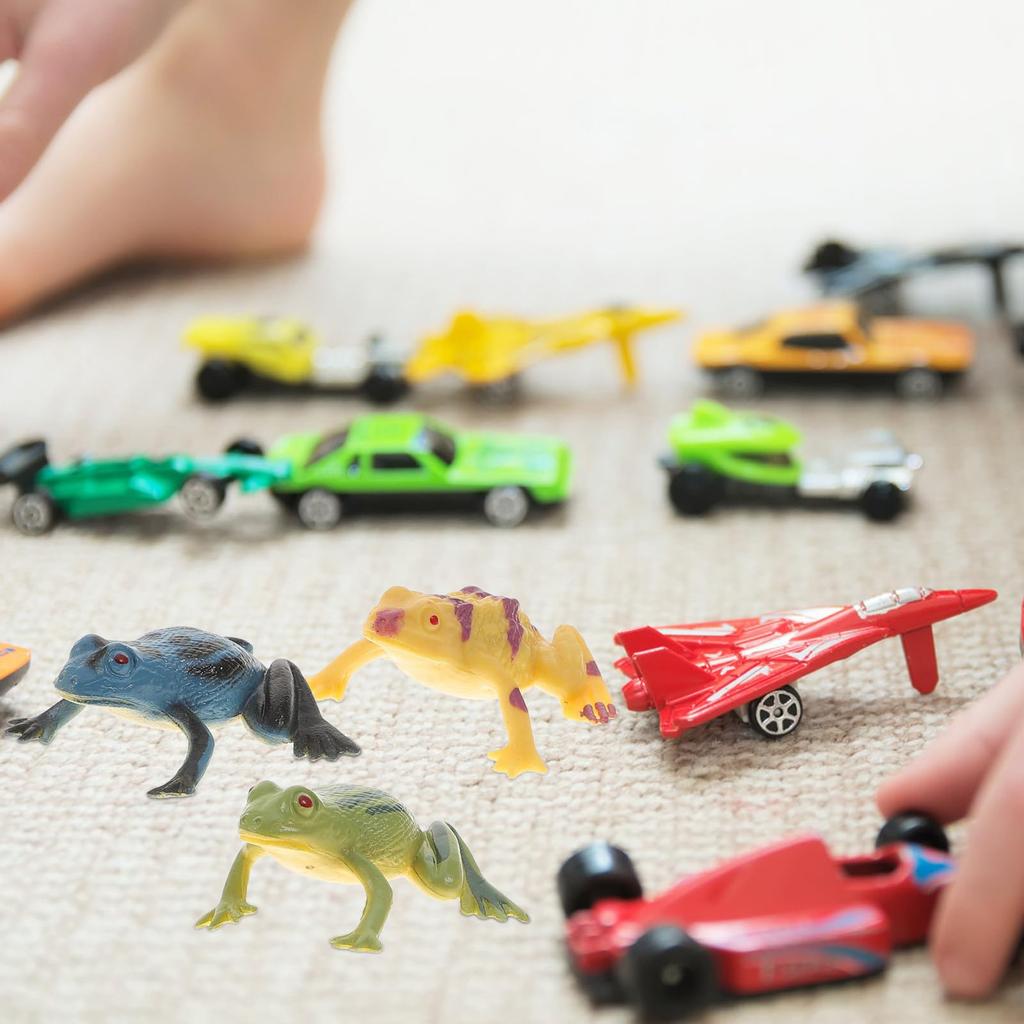 STOBOK Reptile Figurines, Frog Models, Living Frog Figurines, Plastic Reptile Frog Models, Miniature Animal Figures, Scenery, Gift, Set of 12