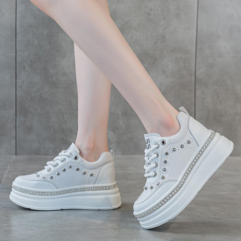 Thick-soled inner height-increasing white shoes, women's one-pedal summer new lightweight and versatile small leather shoes