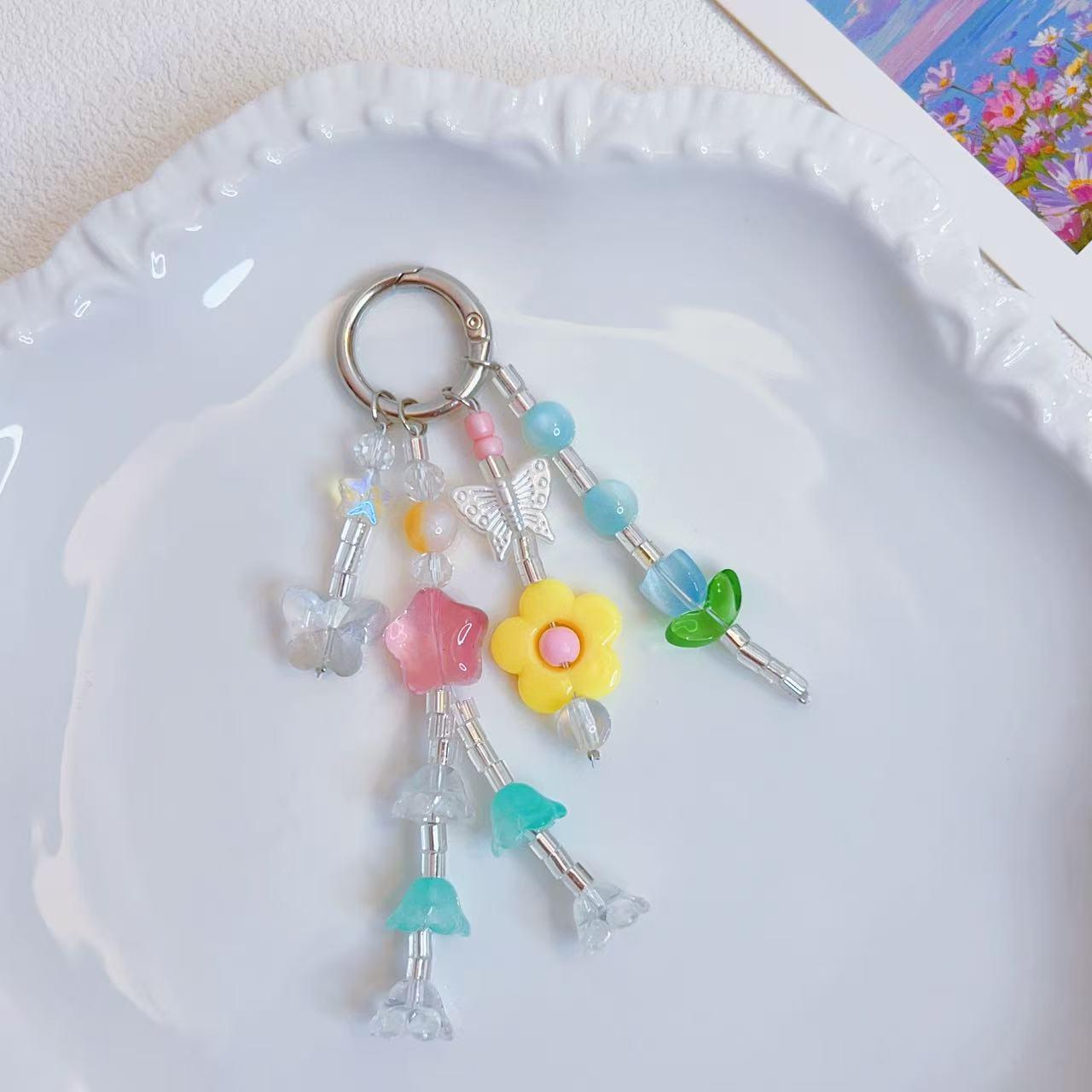Colorful Tulip & Butterfly Pendant Keychain - Cute Girly Lanyard for Student Backpacks Tulip Flower Butterfly Pendant + Card