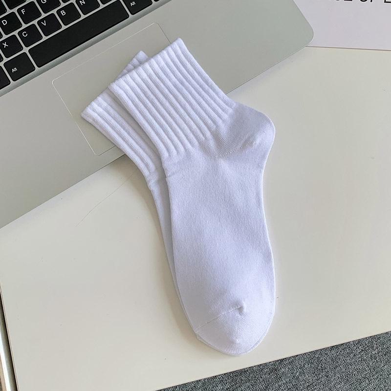 Women's Trendy Japanese Style Solid Color Long Sports Socks - Versatile & Essential for Students and Couples