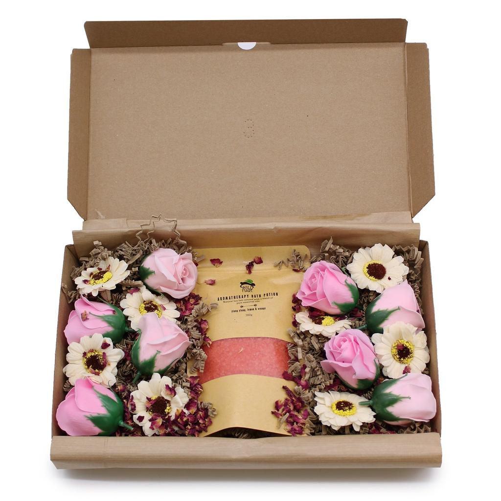 Bath Salt and 16 Soap Flowers Set, Passion