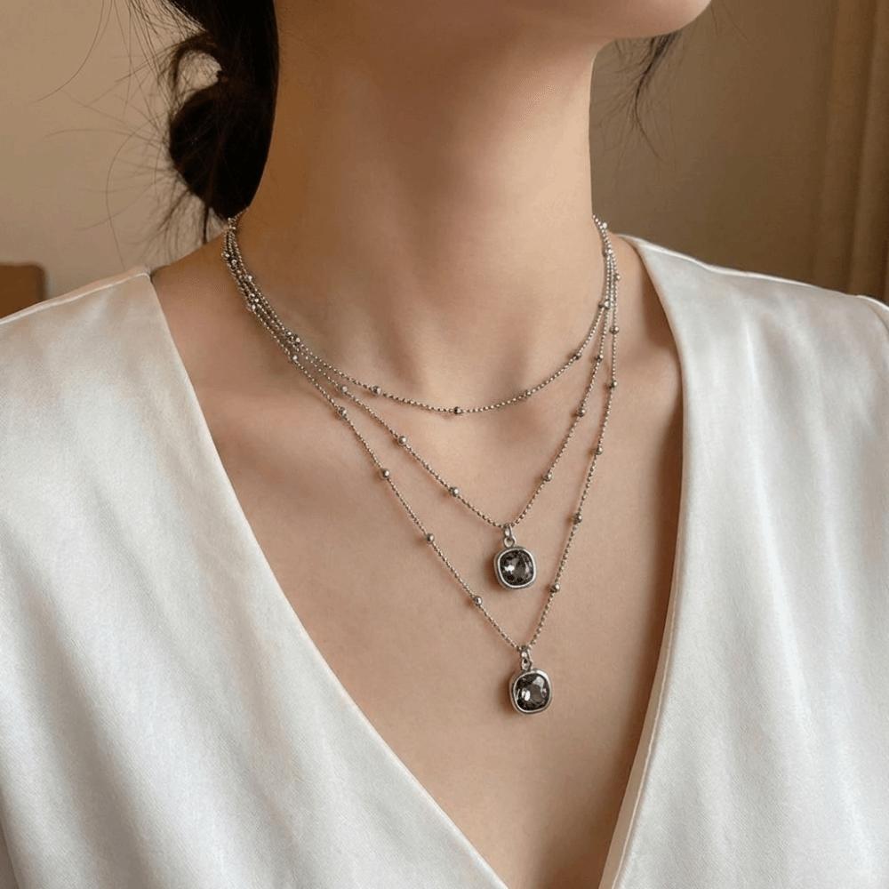 Shiny Multi-layer Clavicle Chain Bead Charm Jewelry Rhinestone Pendant Necklace Banquet Party