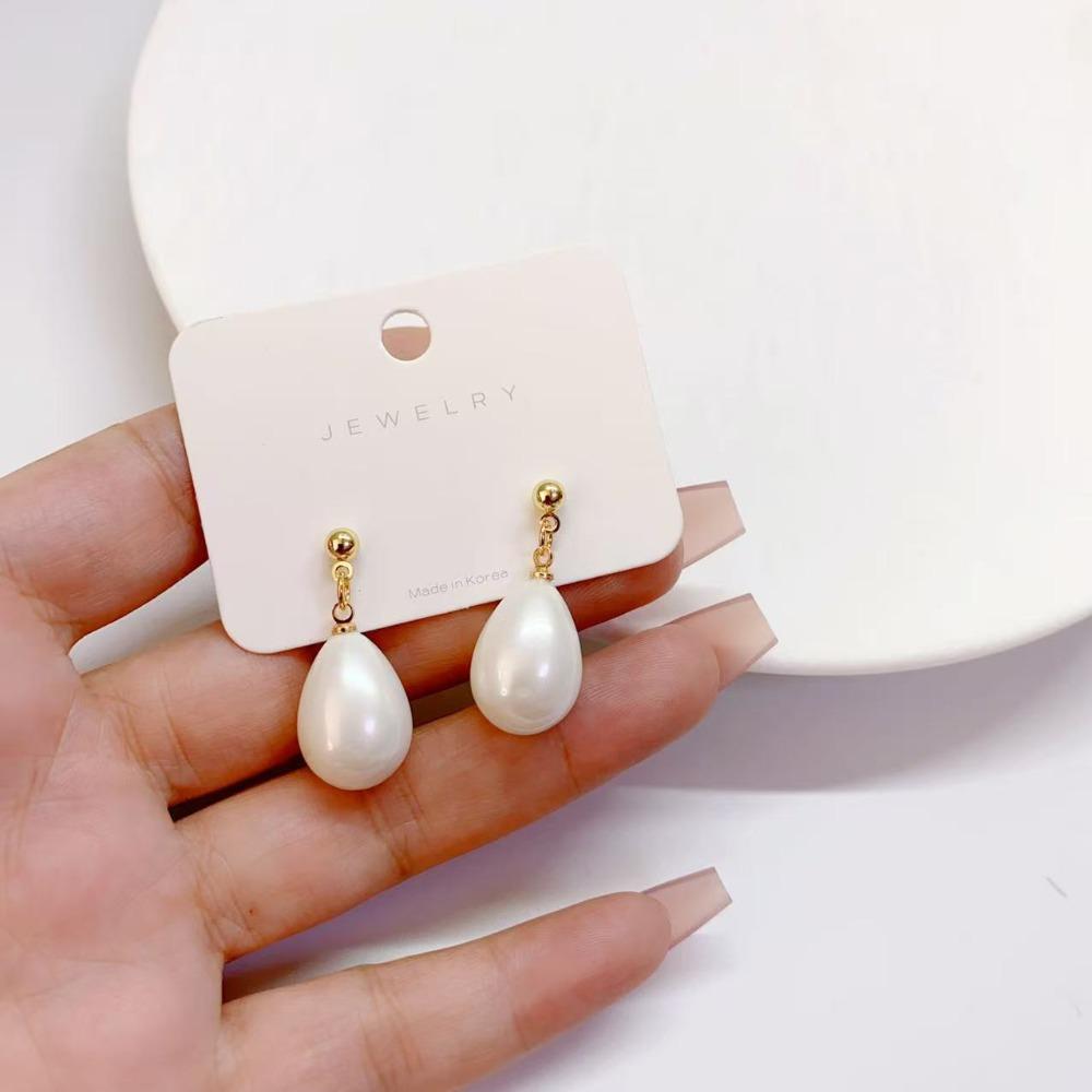 Women's Small Pearl Earrings Dangling Pearl Drop Earrings for Bridesmaids Jewelry PearlEar Rings WeddingEarrings