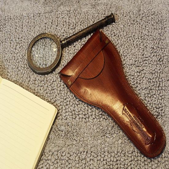 Brass Magnifying Glass, Maritime Style Magnifying Glass, Vintage Décor Magnifying Glass, Brass Finish Magnifier.