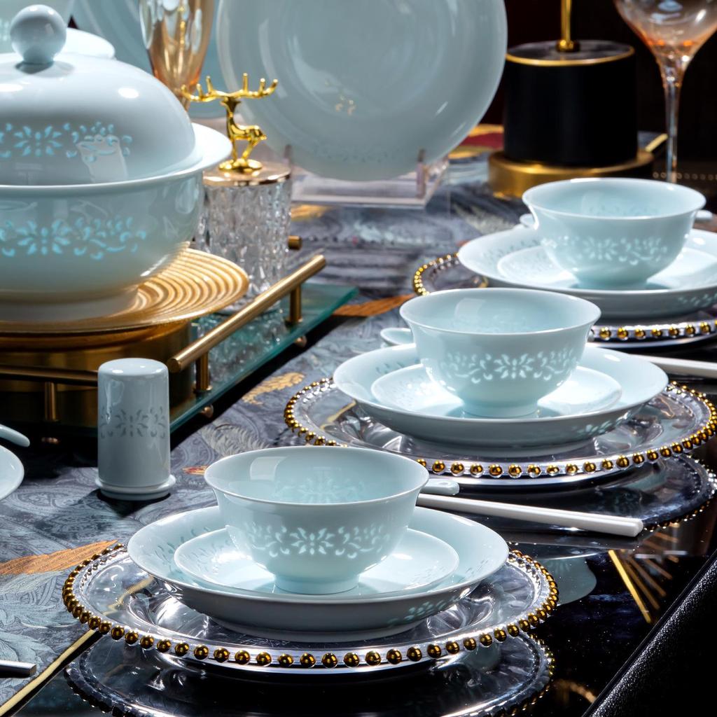 Jingdezhen Porcelain Tableware: Yingqing Linglong Underglaze Bowl & Plate Set - Easy To Clean, High-White, Gift-Ready.