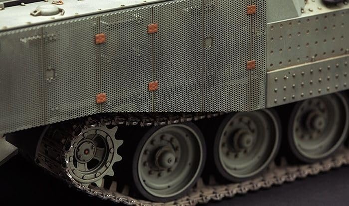 Meng Model 1/35 Israeli Achzarit Heavy Armored Vehicle Late Model MENSS-008 Plastic Model