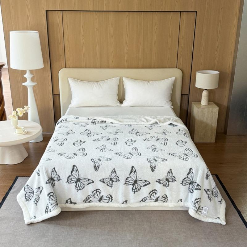 Double Cationic Jacquard Butterfly Yarn Multifunctional Blanket Taft Lamb Fleece Blanket