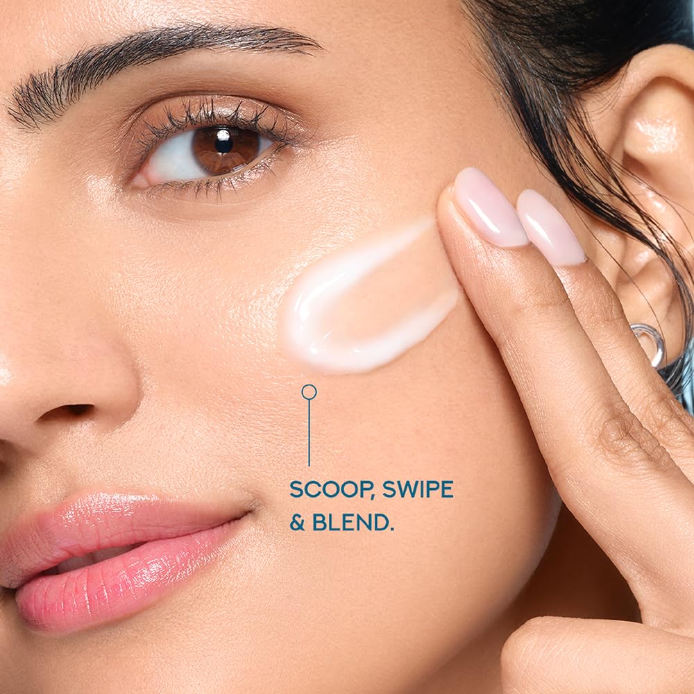 POND'S Super Light Gel Oil Free Face Moisturizer 100 G | With Hyaluronic Acid & Vitamin E for Fresh Glowing Skin & 24 Hr Hydration - Daily Use