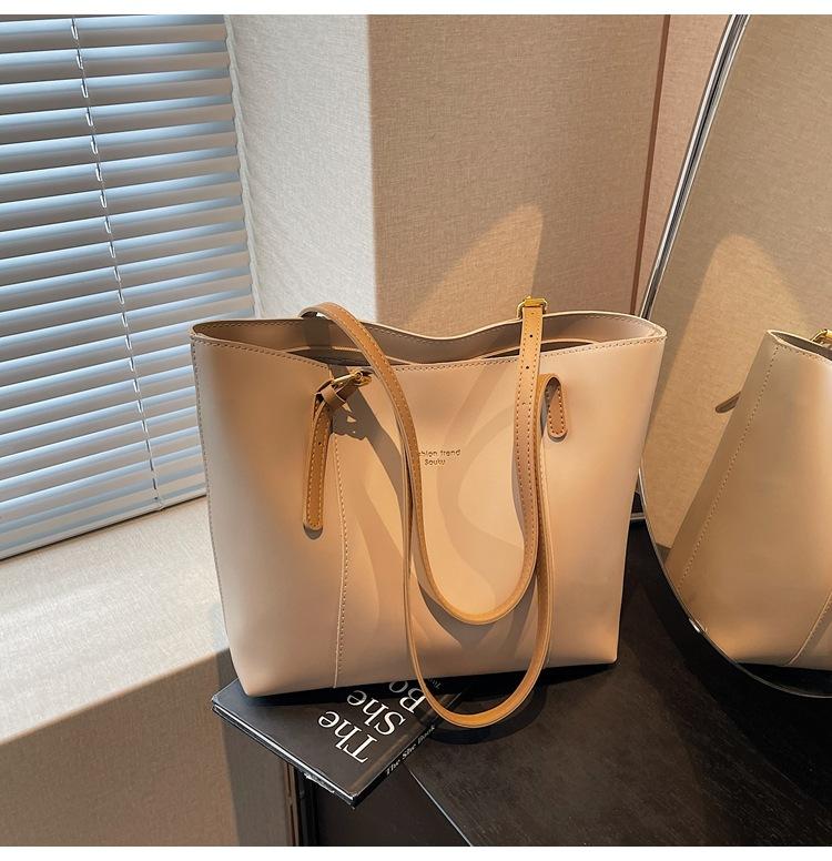 High-end fashion versatile bag women's new trendy large-capacity shoulder tote bag textured messenger bag