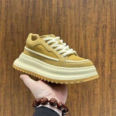 2025 Jauni sporta apavi Augstas kvalitātes daudzpusīgi vīriešu ikdienas apavi ar biezu zoli, augsti, āra sporta, skriešanas apavi Zapatos para hombres