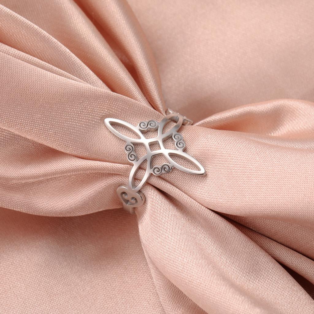 Stainless Steel Women'S Retro Witch Knot Ring Hollowed Out Celtic Knot Amulet Good Luck Symbol Couple Jewelry Holiday Gift