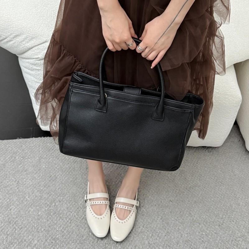 French Retro Niche Rivet Double Buckle Mary Jane Flat Single Shoes Women's 2025 New Korean Version of Soft-soled Ballet Ladyshoes