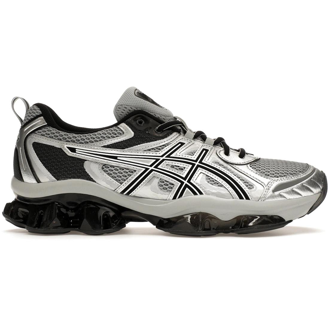 

Кроссовки ASICS Gel-Quantum Kinetic Серо-бежевый / Чисто серебристый(1203A270-022) 38