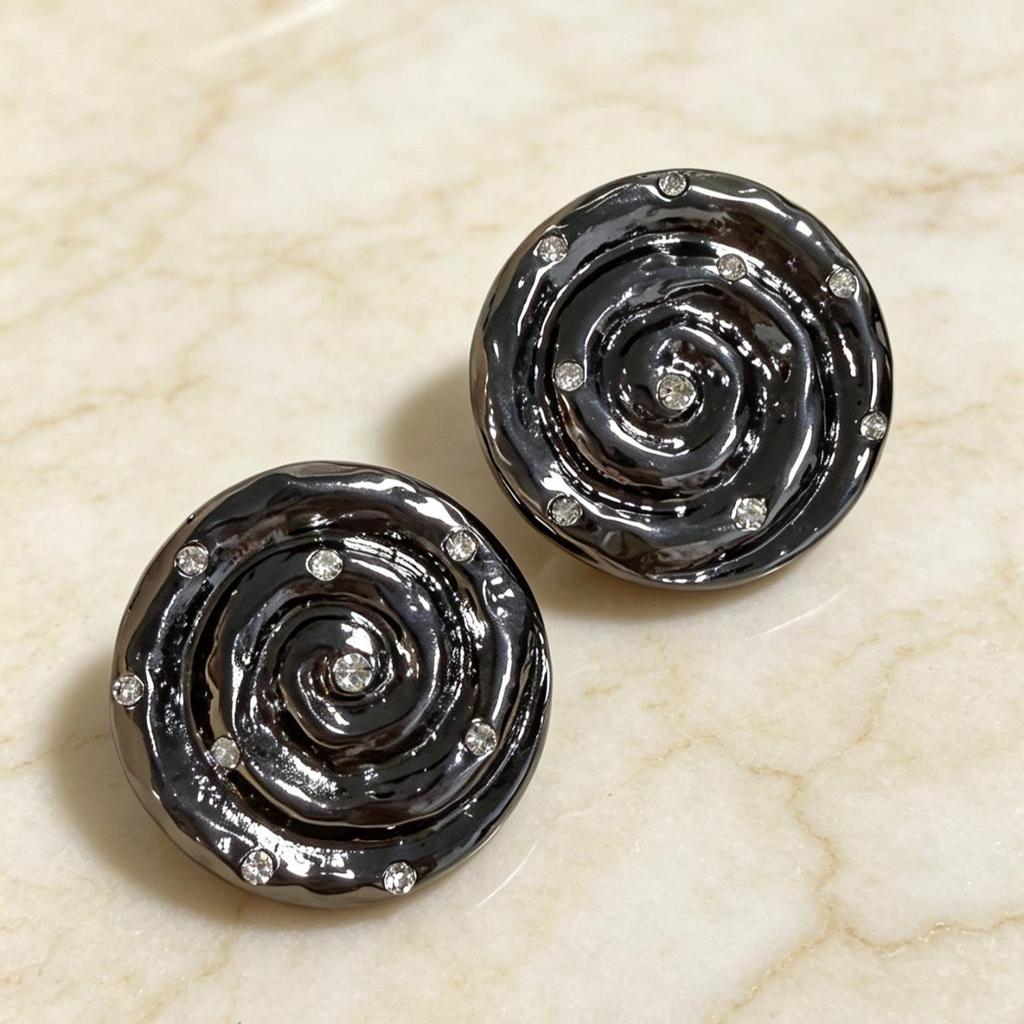 Vintage Black Series Stud Earrings 925 Silver Needle Minimalist High-End Personality Accessories for Women