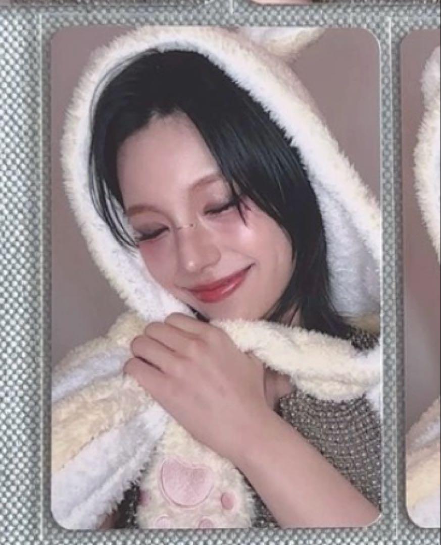 

[USED] itzy Air Makestar Lakidro Limited Trading Card C3