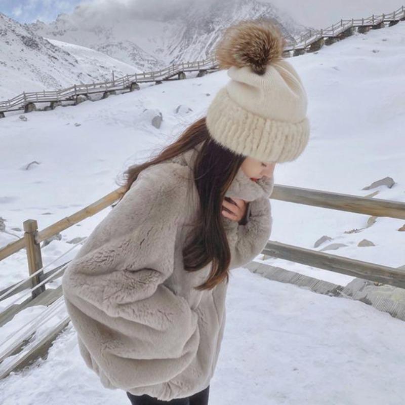 Imitation Rex rabbit plush coat women's autumn and winter new small furry coat