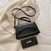 Women's Magnetic Closure Crossbody Bag - Spacious PU Shoulder Bag with Detachable Strap for Commute & Shopping Handbag