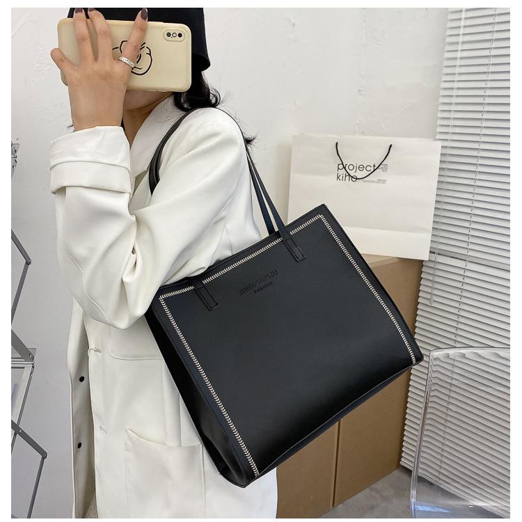 Women Solid Color Magnetic Buckle Square Tote Bag Leisure Large Capacity Handbag PU Shoulder Bags