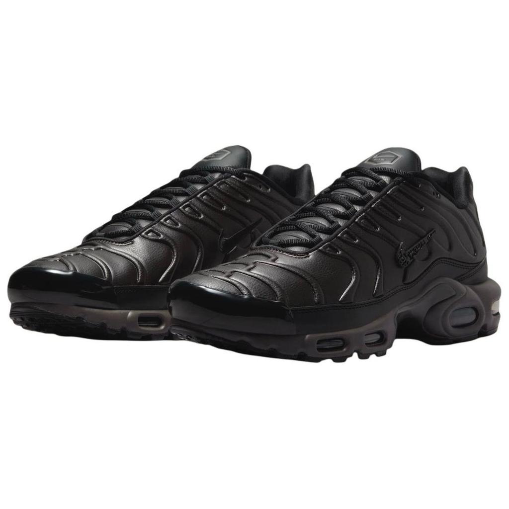 Nové Nike Air Max Plus Premium Paříž