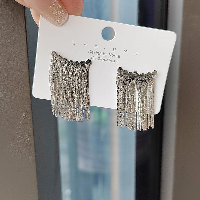 

Темпераментные широкие серьги с бахромой, легкие, роскошные, нишевые, высококачественные серьги-гвоздики с цепочкой, изысканные, долгосрочные, Galaxy серьги