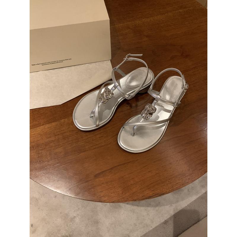 

~ Beauty is coming~ Holiday wind thin belt pinch foot metal buckle design low heel buckle belt sandals 40 серебряный