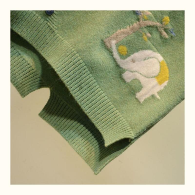 Embroidered Cartoon Elephant Women Knit Vest Retro Style Knitted Pullover Loose Casual Solid Color Thin Sweater Harajuku Style Knit Base Shirt Autumn