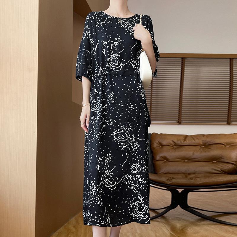 Unique French Printed Round Neck Short-sleeved Dress with Temperament and Gentle Waist Style Women's Satin Midi Skirt