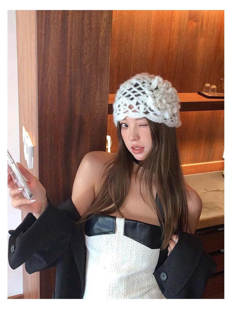 Women's 2024 Crochet Knit Slouch Beanie - Lightweight Openwork Retro Hat for Spring & Autumn