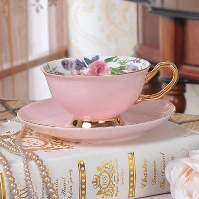 Tazze da Caffè e Piattini in Porcellana Fine con Squisito Bordo Dorato Tazze da Caffè, Tè, Acqua Tazza da Tè con Fiori Britannici Accessori da Cucina in Ceramica