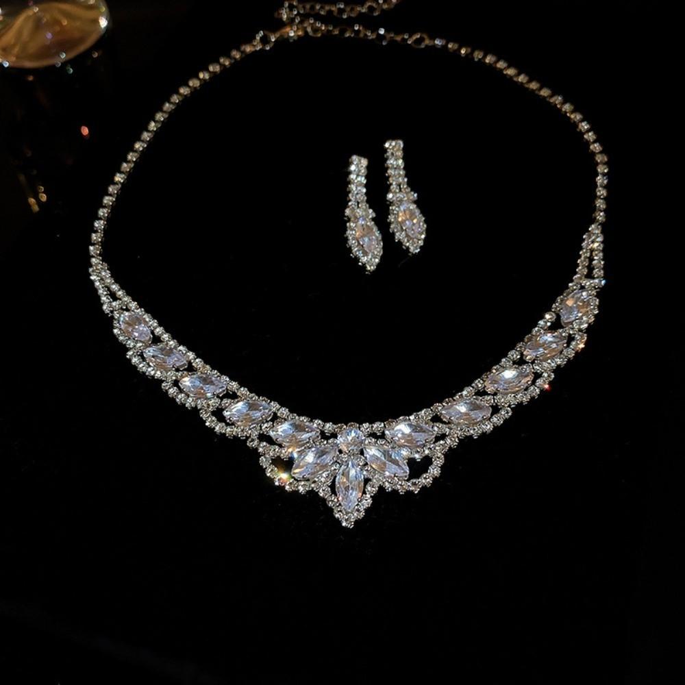 3Pcs Rhinestone Necklace and Earring Set U-Shaped Crystal Bride Jewelry Set Ladies Gift