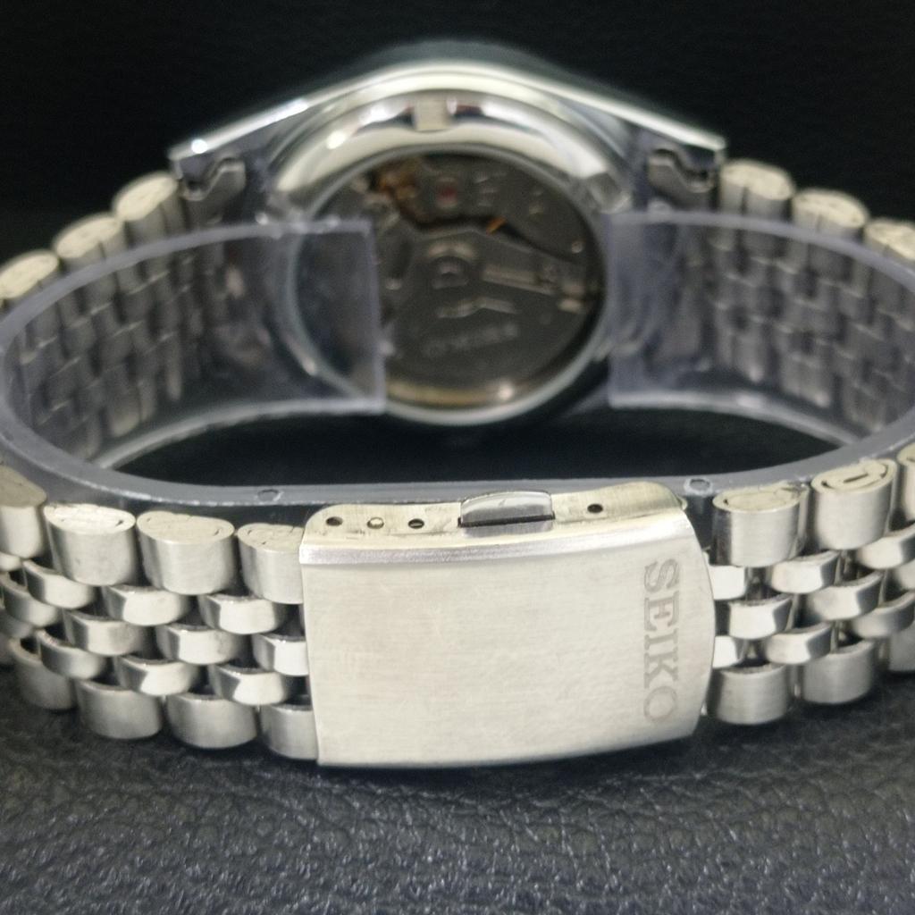 AUTOMATIC VINTAGE REFURBISHED SEIKO 5 JAPAN ROMAN FIGURE MENS WATCH a442098-4