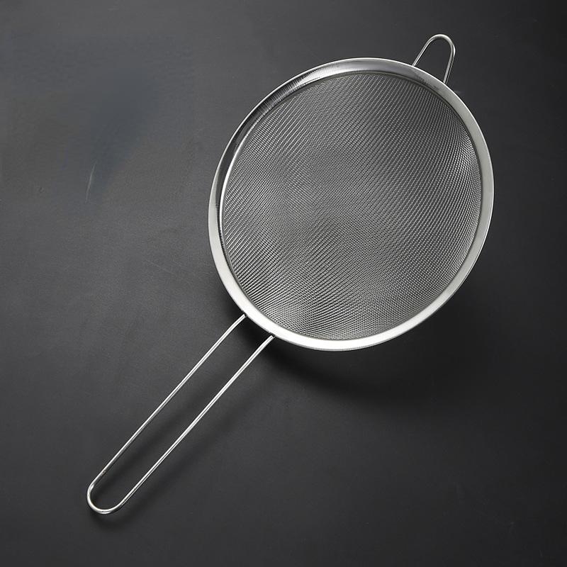 

20/22/24cm Food Grade Stainless Steel Mesh Strainer Kitchen Sieves/Strainer Twill Wire Mesh Basket Strainer kitchen Spoon mesh
