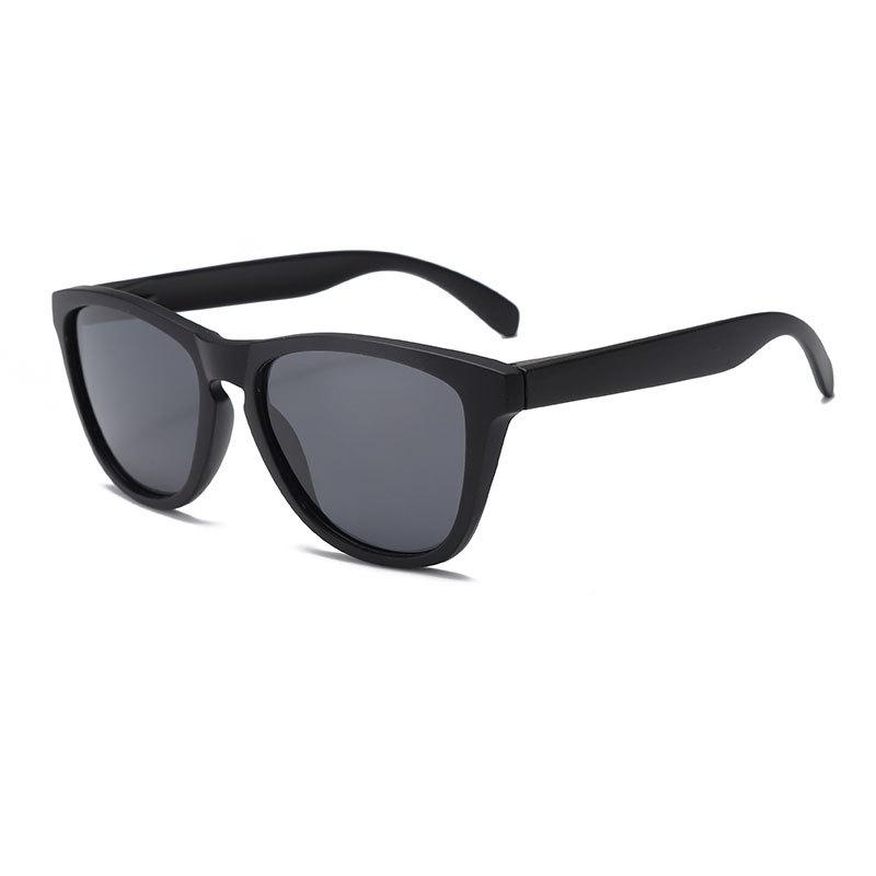 

Black Square Polarized Sunglasses Durable Soft TR90 Material Frame Matte Colorful UV400 Protection Eyewear for Men Women