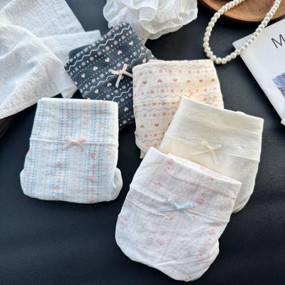 Slipjes – Bikini, brazilian, hipsters, slips en retro