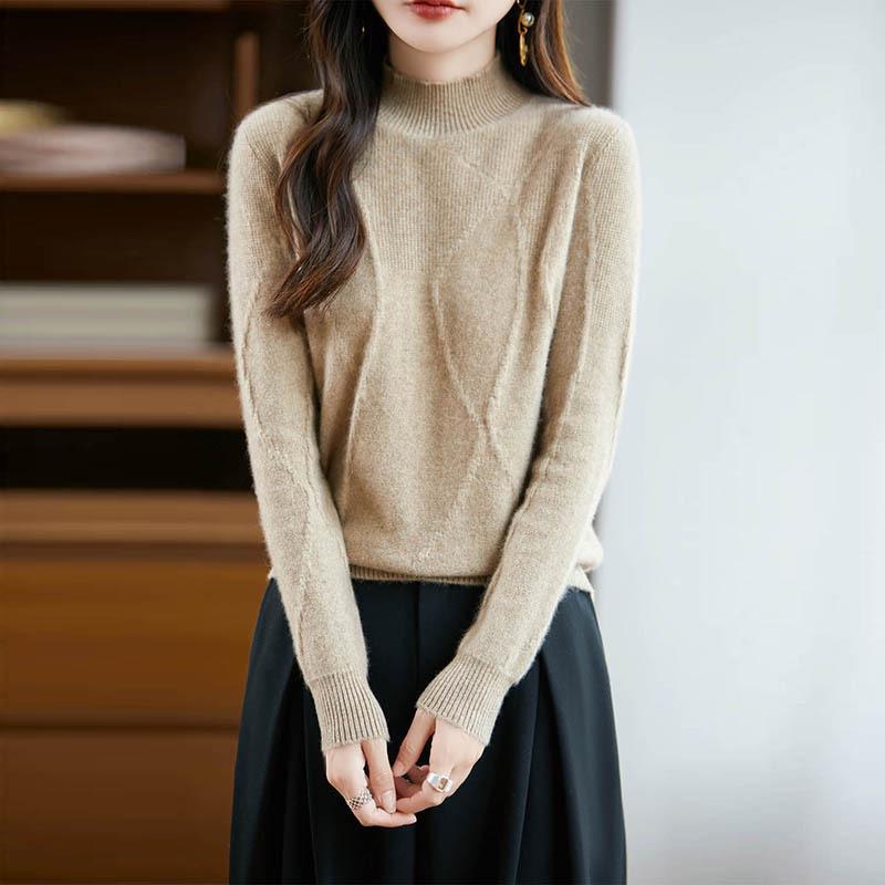 Women's Thickened Wool Jacquard Sweater - Loose, Soft, Comfortable, Half-High Neck, Perfect for Autumn & Winter.