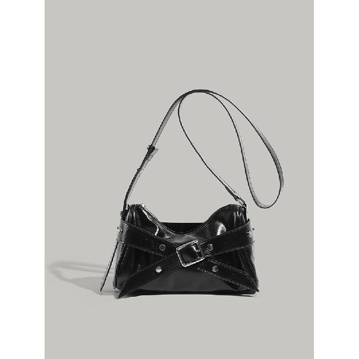 Spring and summer fashion versatile shoulder bag, light luxury niche high-end commuter bag, simple and stylish shoulder crossbody bag for women чёрный