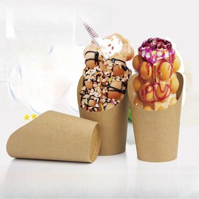 50/100 Stück Kraftpapier Pommesbecher Einweg Süßigkeiten Snack Dessert Halter Behälter Hochzeit Geburtstag Party Dekoration Zubehör Ölbeständig Schräger Becher