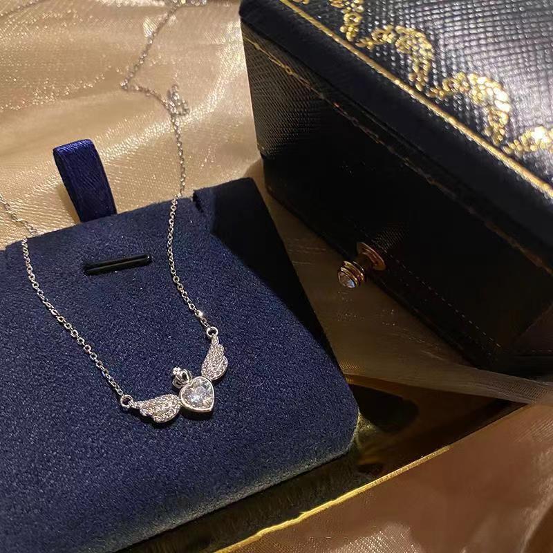 Fashionable Angel Wing Necklace Women's Crown Heart Pendant Clavicle Chain Alloy Geometric Shape Sweet Style