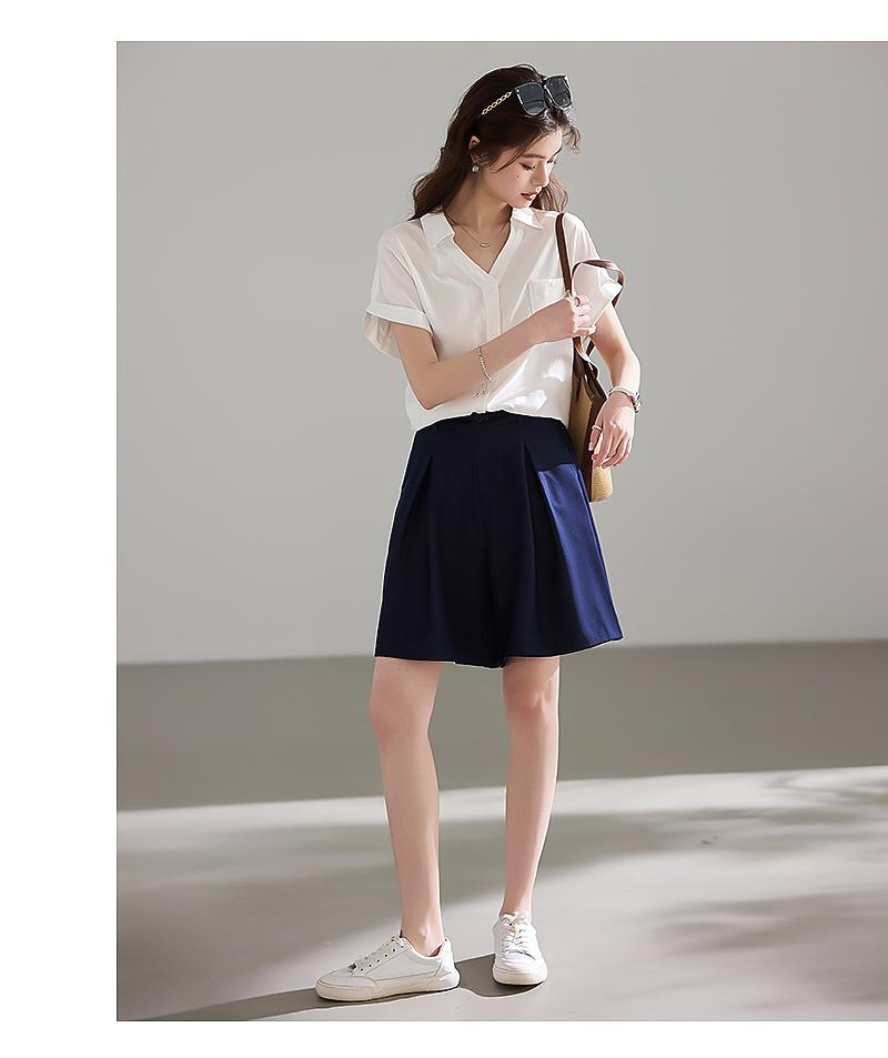 Soft Power Style Series V-neck Short-Sleeved Shirt