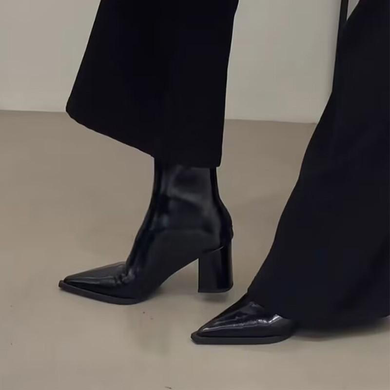 High-heeled pointed short boots women's thick-heeled rear zipper 2025 new autumn and winter black patent leather premium Martin boots