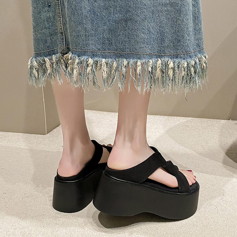 Fashion 8CM Casual Wedge Slippers Women New Summer Non Slip Platform Sandals Woman Open Toe Comfortable Female Chunky Beach Slippers