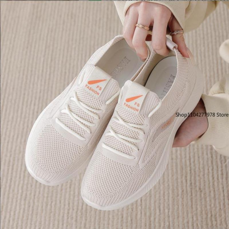 

Модная весенняя белая повседневная обувь дышащая нескользящая обувь для ходьбы женская обувь для улицы 2025 удобная модная кроссовка на шнуровке 40 чёрный