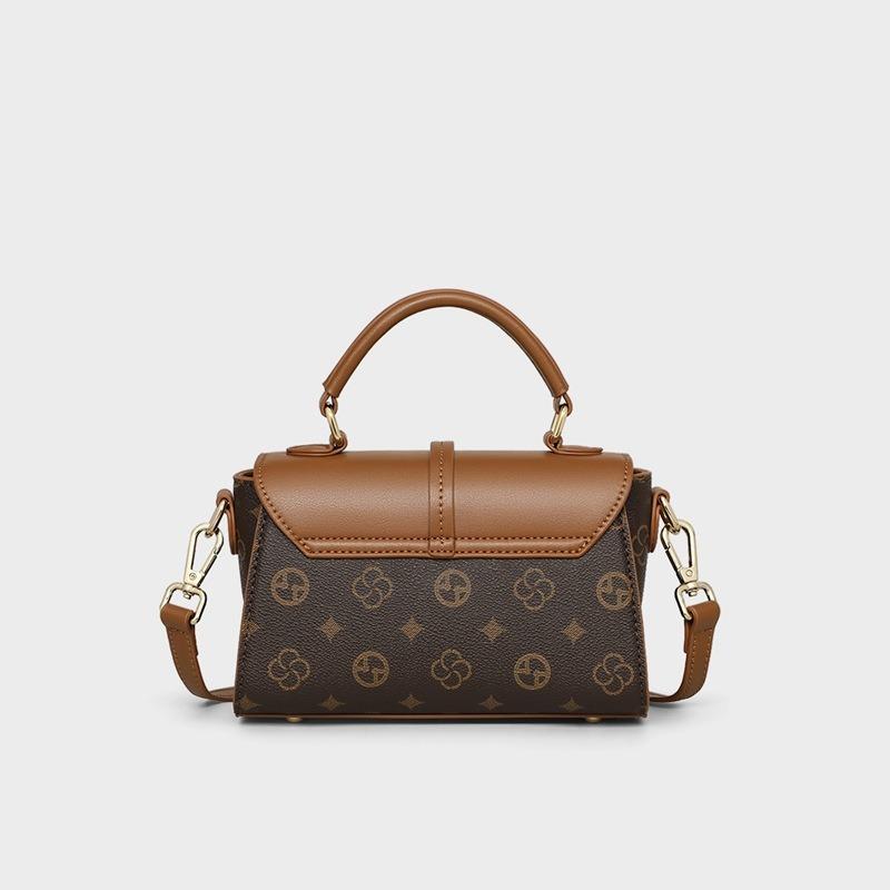 Summer new women's bag handbag women's messenger bag one shoulder fashion versatile simple light luxury women's bag