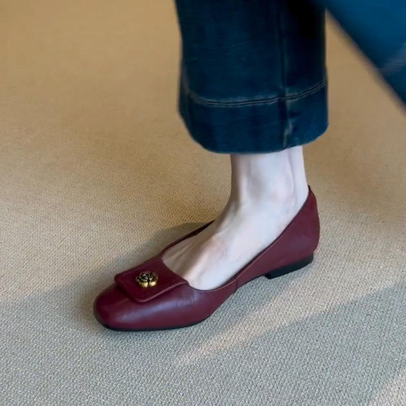 Fashion 2025 New Fashion Women Black Shoe Retro Style Woman Microfiber Leather Comfy Flats Slippers Soft Bottom Loafers Ladies Moccasins