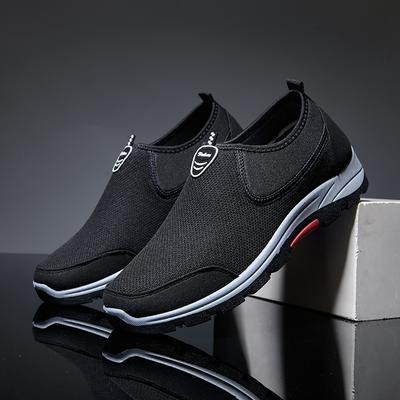 Sommer Männer Wanderschuhe Leichte Turnschuhe Männer Mode Casual Schuhe Atmungsaktive Slip auf Herren Loafer Zapatillas Hombre