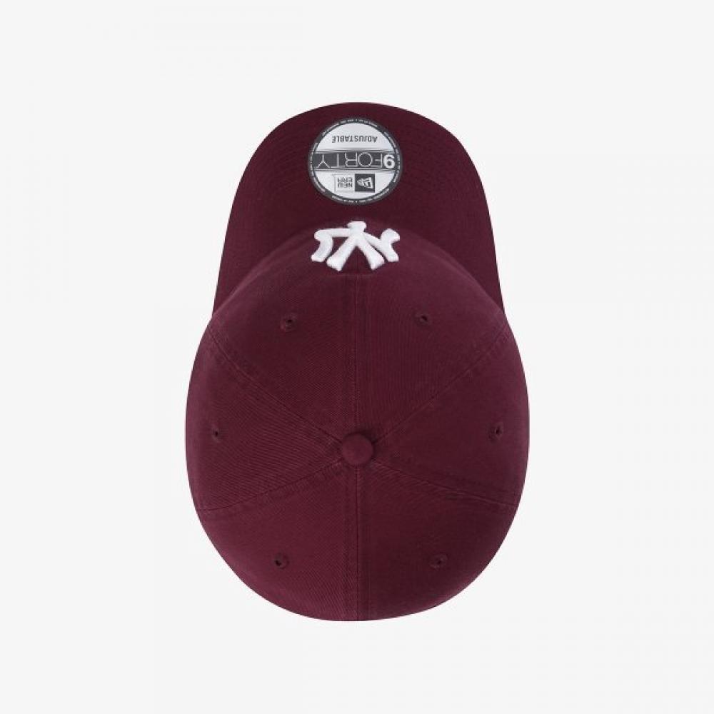 New Era New York Yankees Basic Unstructured Baseball Cap Burgundy 15131670