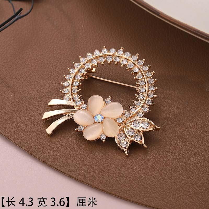 Brooch Premium Niche Accessories Versatile Creative Women's Collar Pin Diamond Anti-light Temperament Corsage