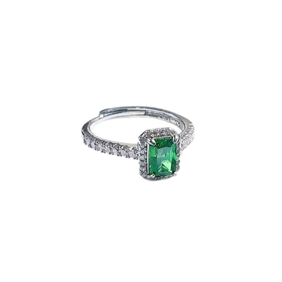 Anello Rettangolare Cultivato Smeraldo Imitazione Retro Lusso Leggero Anello Tesoro Colorato Classico Versatile da Principessa a Quattro Griffes Femminile